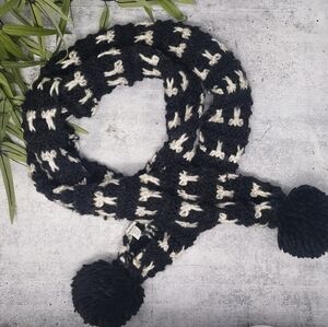 Old Navy | Black and White Knit Pom Pom Scarf